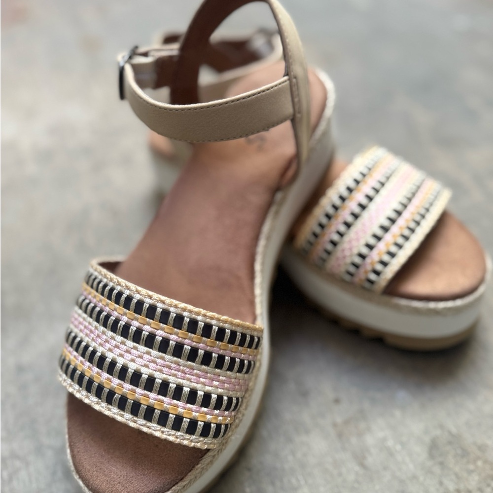 Toms Multicolor Striped Women's Sandals